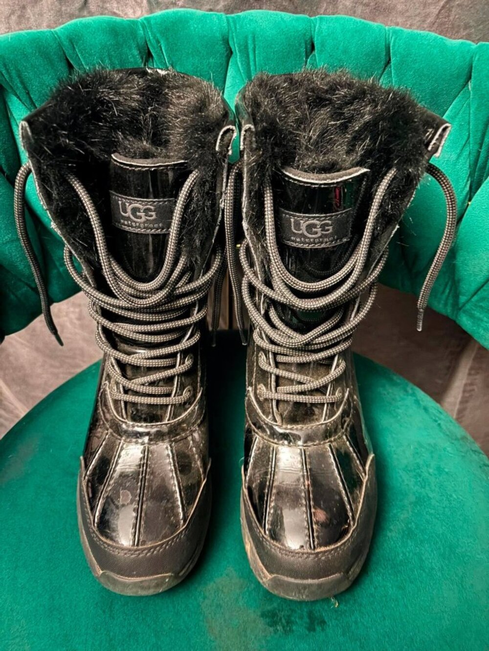 UGG Waterproof Patent Winter Snow Boots Black Fur Lined Women's Size 6